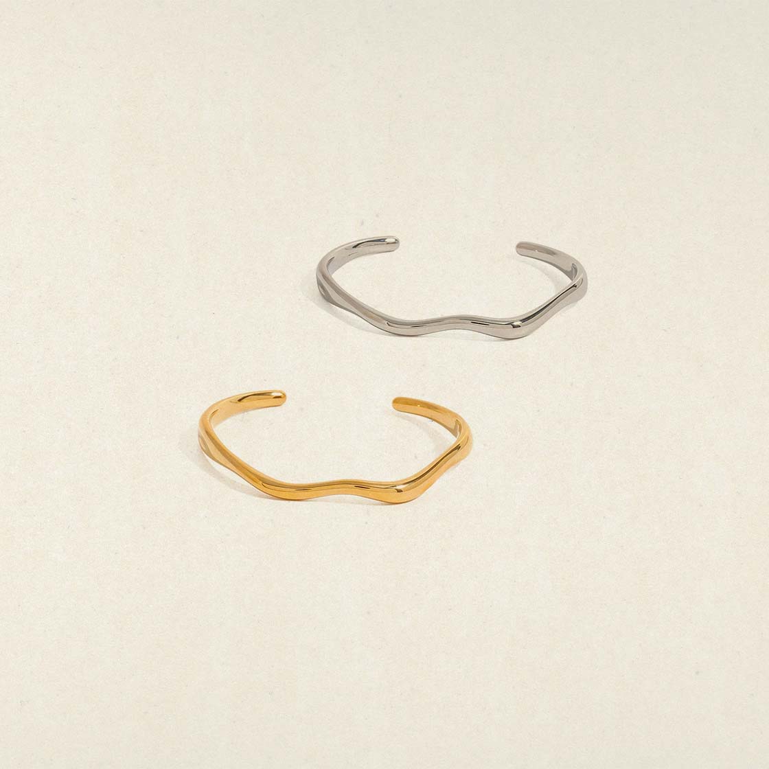 Trendy Gold - Chain Cuff